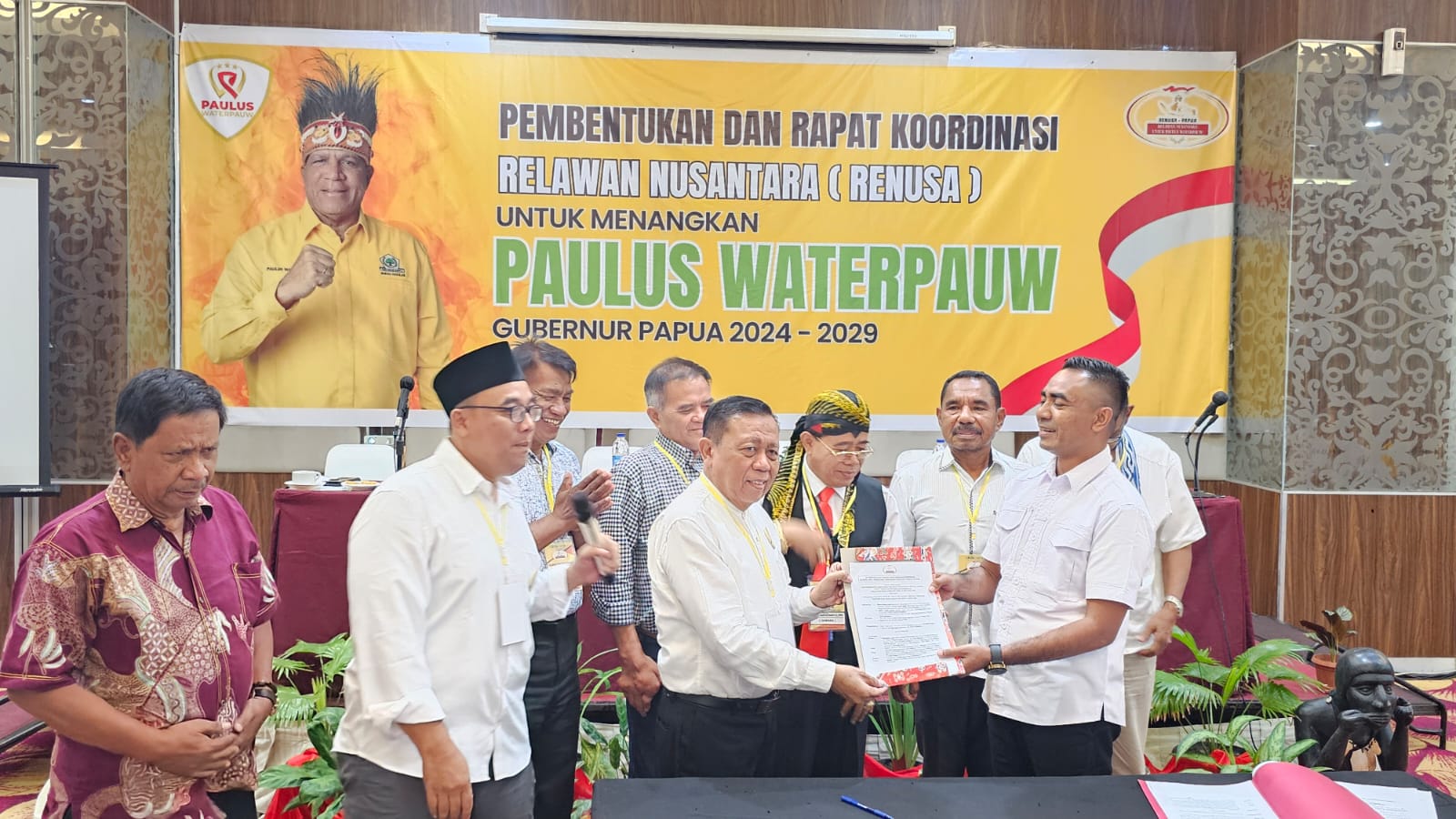 Relawan Nusantara Siap Menangkan Paulus Waterpauw di Pilkada 2024