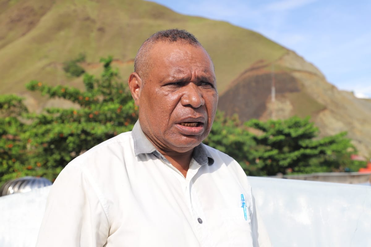 Ketua DAP Tabi Menduga Ada Kelompok Yang Ingin Kuasai SDA Papua