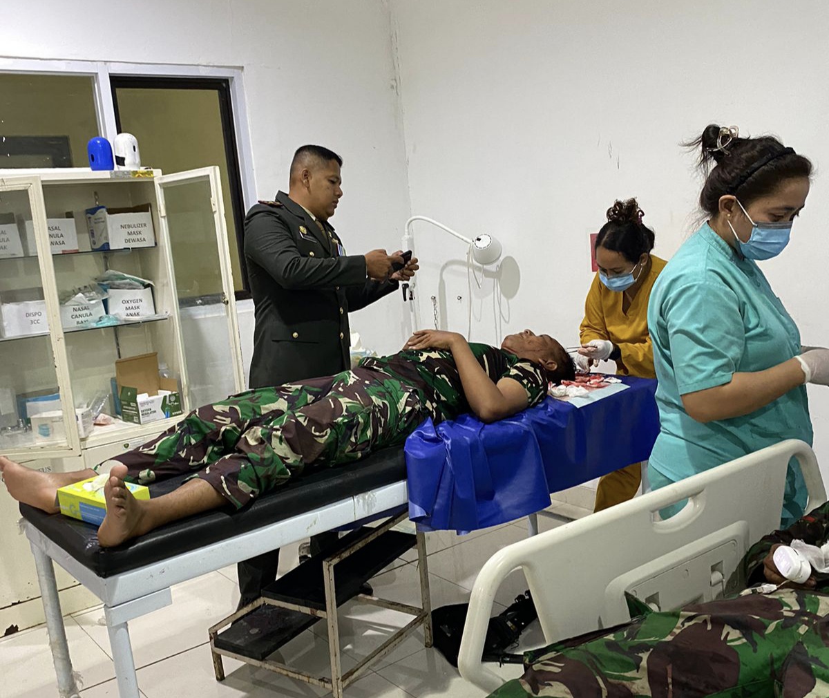 Truck Pengangkut Prajurit TNI Terbalik, 9 Orang Terluka