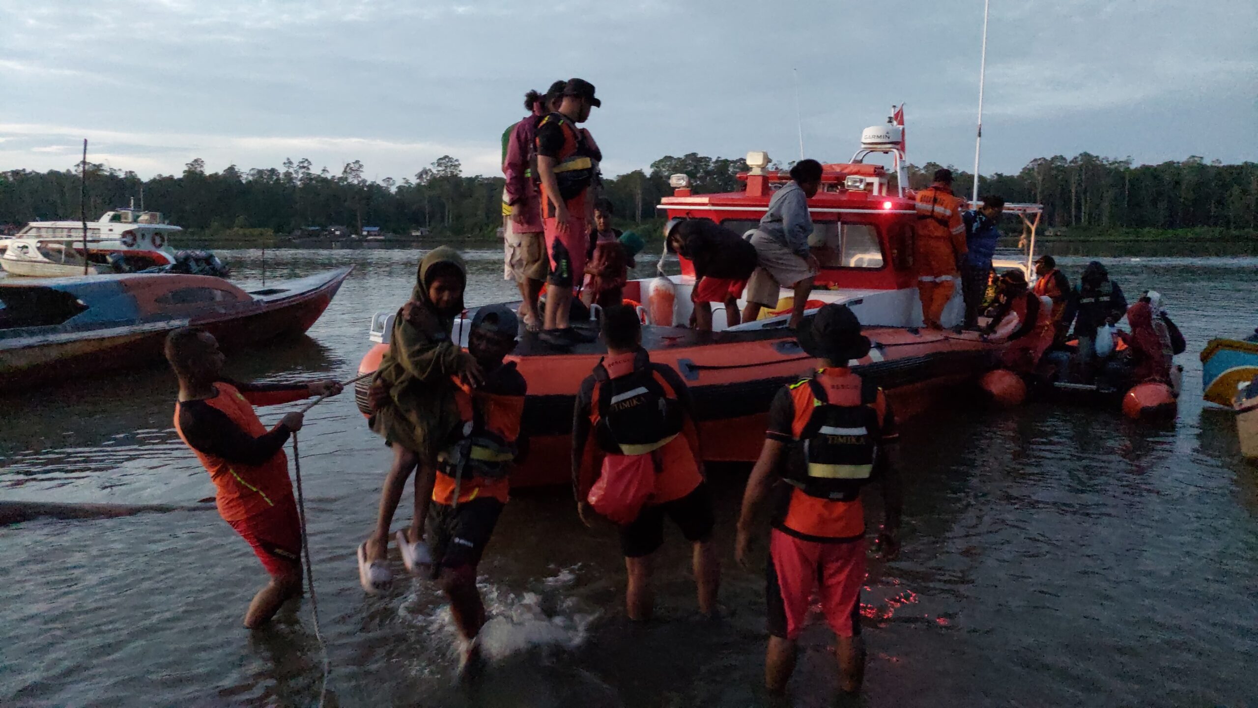 Kapal Kandas, 116 Orang Dievakuasi Tim SAR Timika