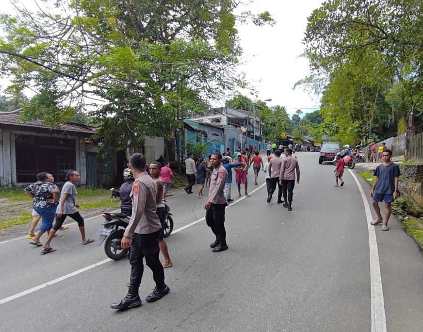 Dua Kelompok Warga Terlibat Bentrok, Tiga Orang Diamankan Polisi